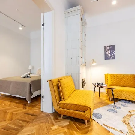 Old Town 74m2 Newly Renovated Lux Furnished Апартаменти Таллінн
