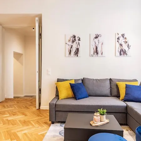 Old Town 74m2 Newly Renovated Lux Furnished