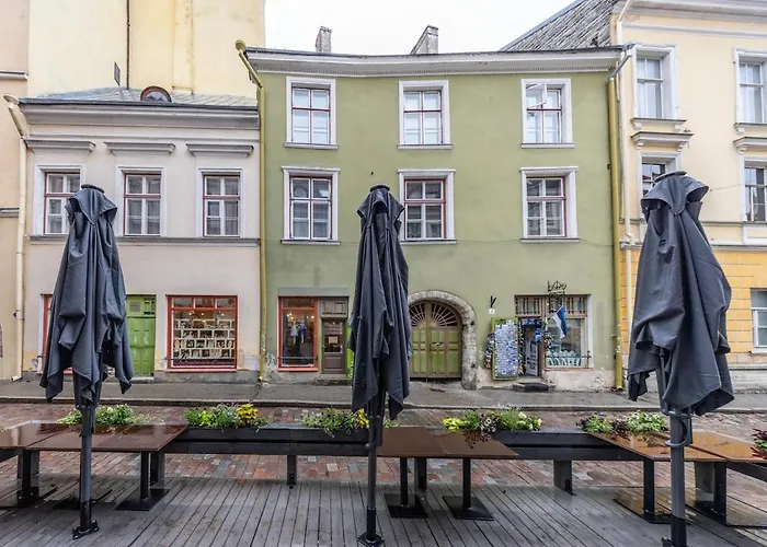 Old Town 74m2 Newly Renovated Lux Furnished Appartement *